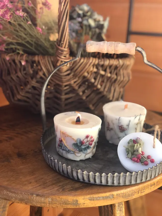 &Candle