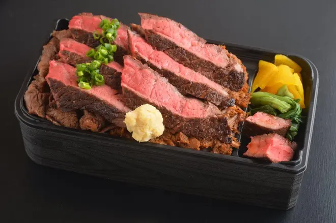 【北海道】ミートハウス／肉敷きステーキ弁当 イメージ