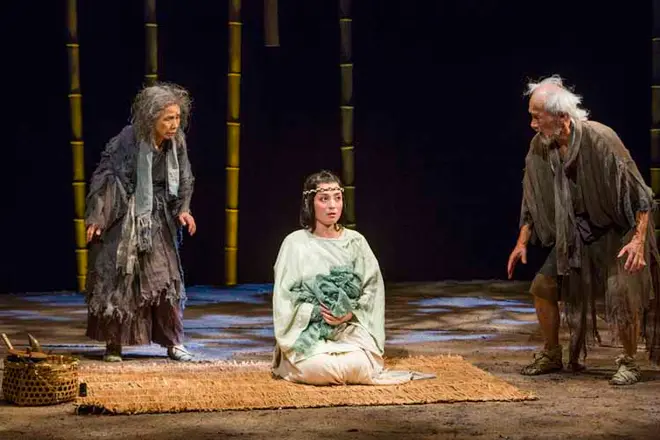 ◆別役実『月・こうこう，風・そうそう』（2016年7月初演）撮影：谷古宇正彦（2016年）