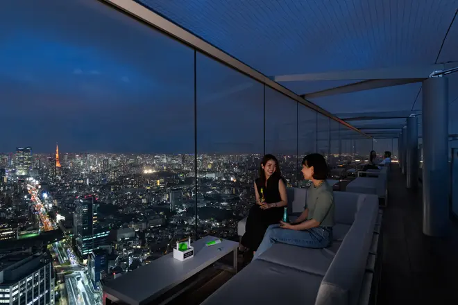 「THE ROOF SHIBUYA SKY」ソファ席