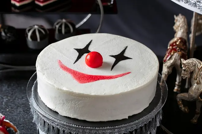 クラウンのチーズケーキ