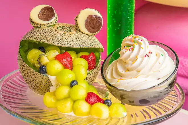 ふりカエルメロンクリームソーダ