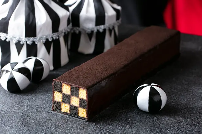 チェッカー・ザ・シーソーケーキ