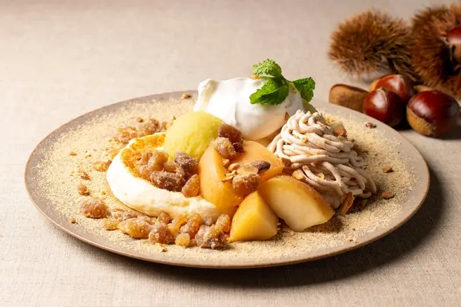 4種マロンのドレッシーパンケーキ