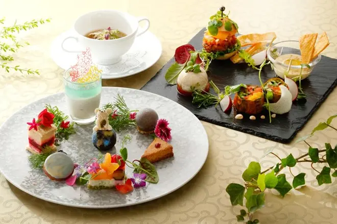 「DAIZミートのミニバーガー」パティにDAIZの植物肉「ミラクルミート」が採用