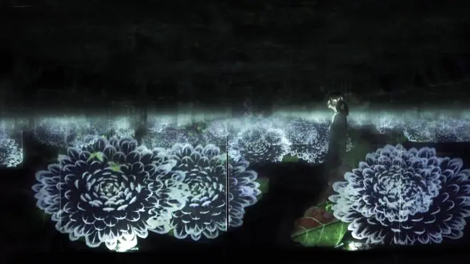 積層された空間に咲く花々（12月の花：菊）