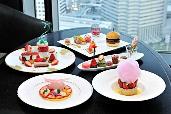 スイーツコース『Floating Strawberry Field』 イメージ