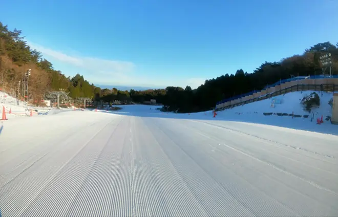 2021年1月6日8:30時点のメインゲレンデの様子