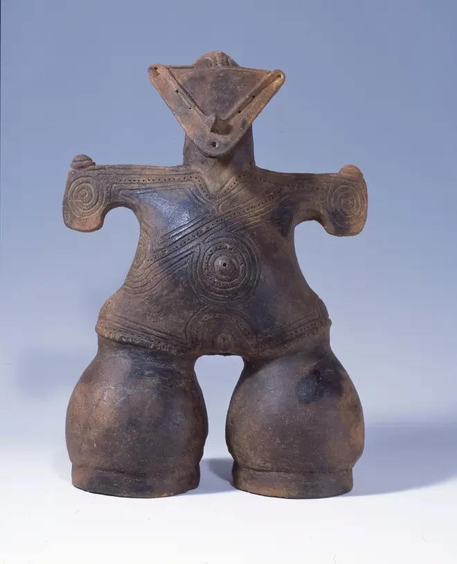 国宝 土偶(どぐう) 仮面(かめん)の女神(めがみ) 長野県茅野市 中ッ原遺跡出土 長野・茅野市蔵(尖石縄文考古館保管) 展示期間:7月31日(火)～9月2日(日)