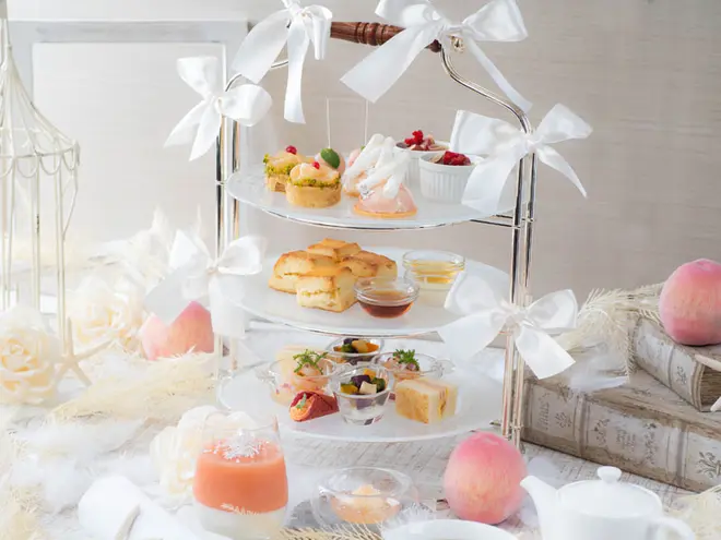 夏のラ・スイートの代名詞 ピーチアフタヌーンティー イメージ