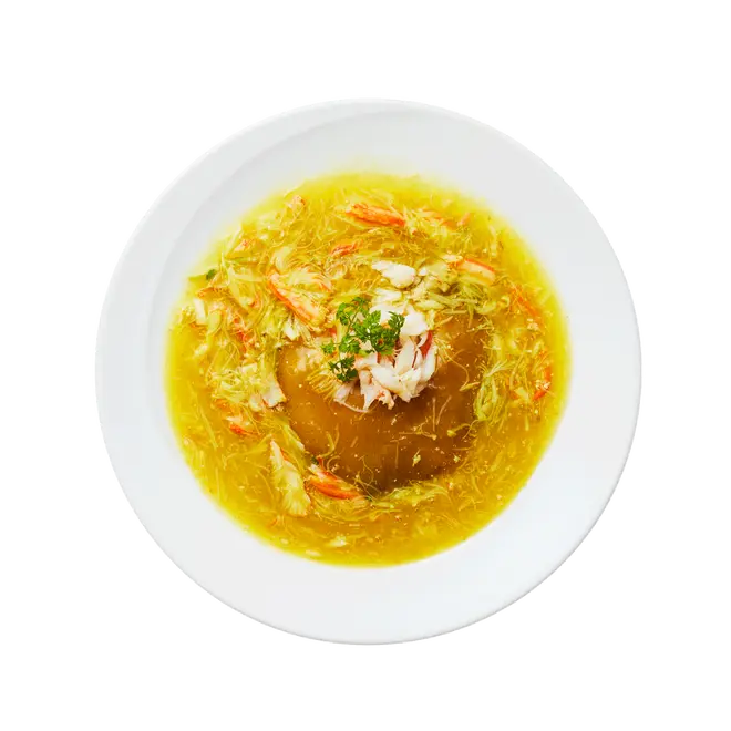 越前蟹を使ったフカヒレの姿煮込み