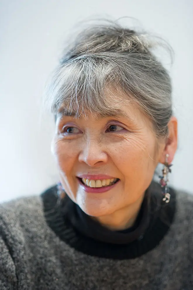 『質問』（文藝春秋）著者　田中未知