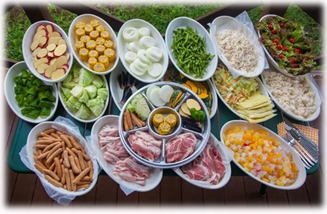 バーベキュー食べ放題 大人:2,500円 小人:2,200円