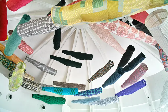 須藤玲子 《こいのぼり》 2014年 フランス国立ギメ東洋美術館