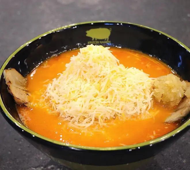 チーズラーメン