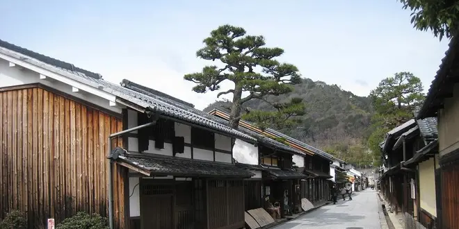 レトロとバームクーヘン。商人の町・近江八幡。
