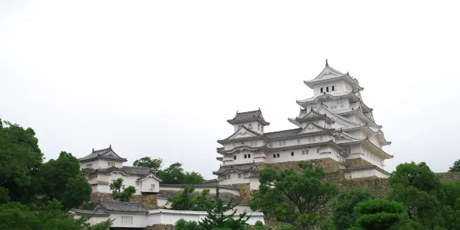 リニューアルした姫路城と姫路駅周辺を散歩してみましょう