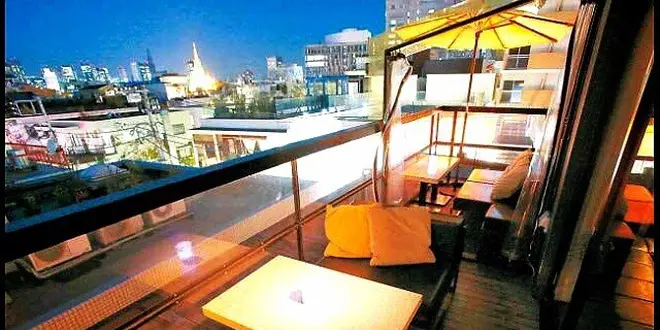 【東京】ソファの素敵なカフェ