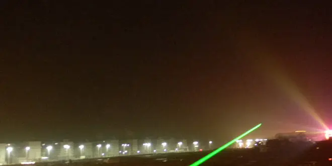 高出力レーザーポインター