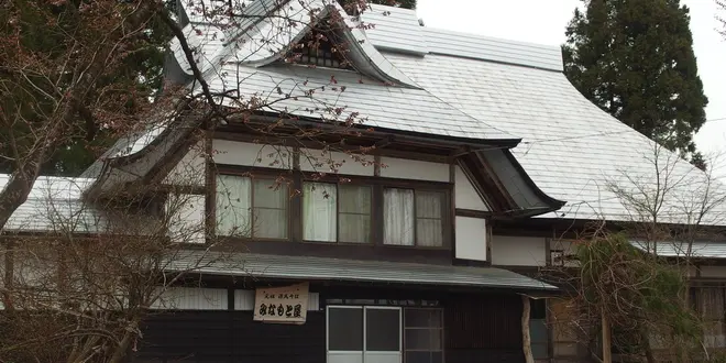 山の中の小さな集落で、地域のお母ちゃん達が郷土料理をふるまう古民家レストラン！待望の定期オープン！