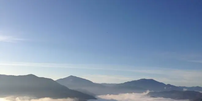 高松空港からUB1ウマバーへ〜うどん、山、川、温泉、雲の上