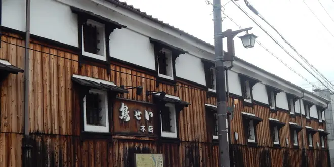 京都・伏見の酒蔵界隈で昼間から飲む！