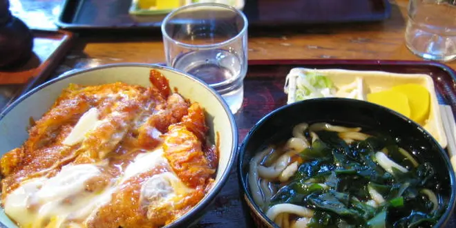 🍻コスパ最強うまいメシ🕵🏻なら早稲田におまかせ！高田馬場🍜550円〜