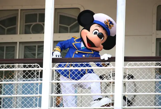 オープニング