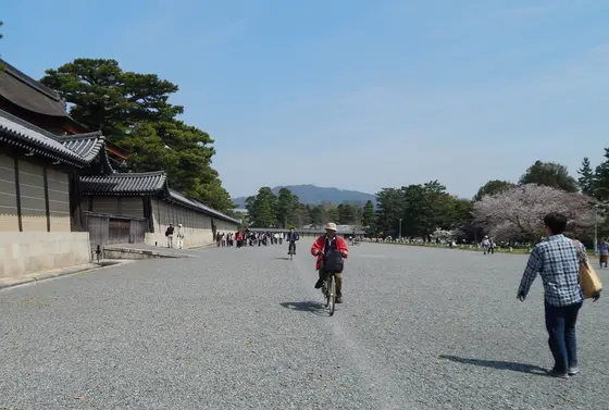 御所名物 自転車道・「御所の細道」