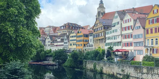 【ドイツ🇩🇪テュービンゲン】木組みのカラフルな家が並ぶ、最高に美しい街での1日💐