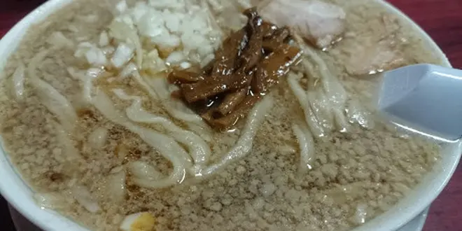 新潟来たなら海の幸！山の幸？いえいえ！ラーメンでしょっ！