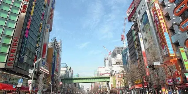 オタクの冬用アニメ着るブランケットでも買っていこう