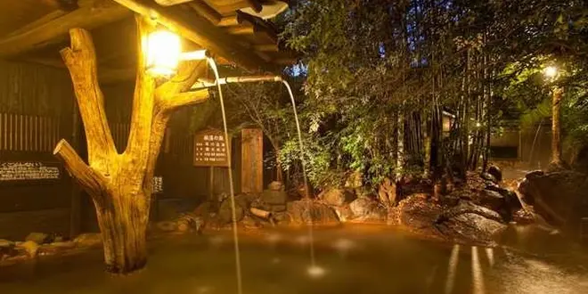 街全体が一つの宿！黒川温泉で温泉と街並みにうっとりする旅。