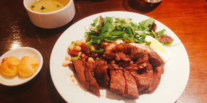 東京いい店ディナー高い店🍷のランチへいこう！ローストビーフ ¥1000〜