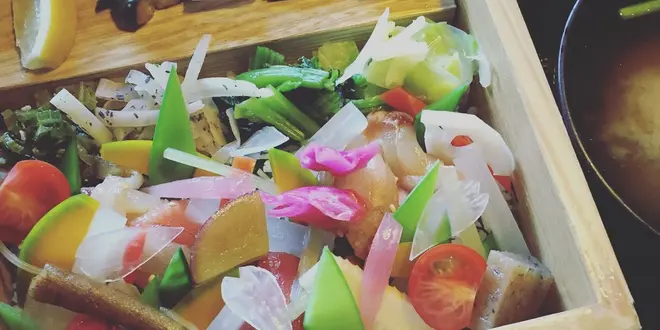 温泉とおいしいものと、湯布院と。