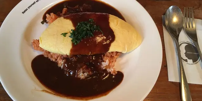 関西でゆったりオムライスが楽しめるお店