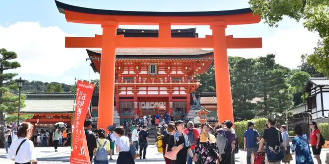 伏見稲荷大社で歩きまくる