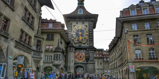 【スイス🇨🇭】美しき古都ベルン　世界文化遺産の旧市街を歩こう