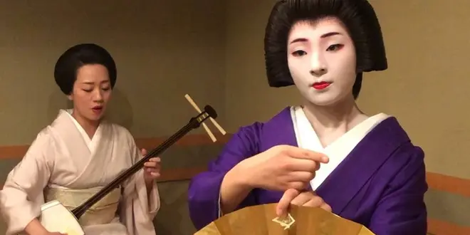 ゆったりと祇園を歩く大人旅