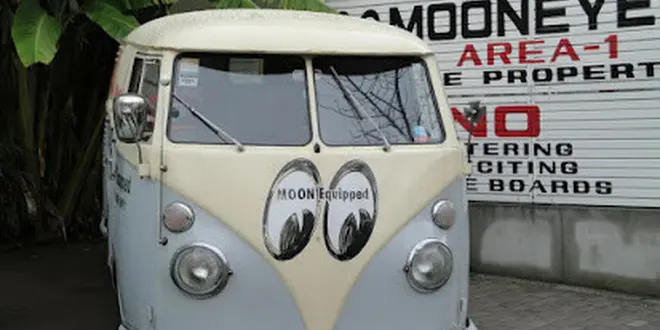 アメリカ車マニアの整地はココ！！　ムーンアイズ