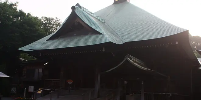 奈良時代から続く門前町弘明寺のメインストリート、弘明寺商店街を巡る