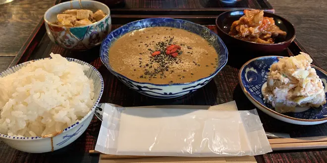 鎌倉ぶらり旅-山と海とご飯-
