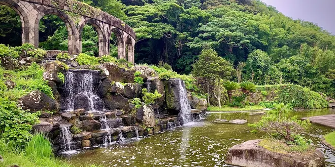 新島