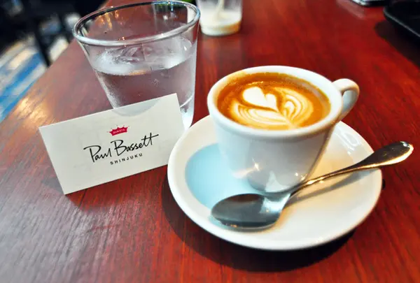 PAUL BASSETT 新宿