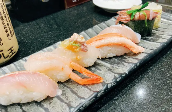 廻る富山湾すし玉富山駅店