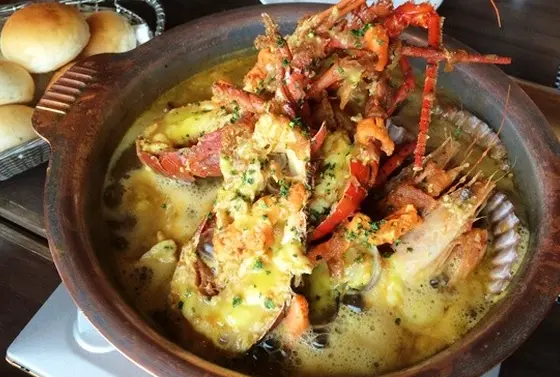 ブイヤベースが 絶品