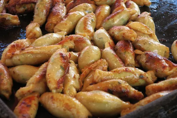 鳥皮餃子って何ですか？
