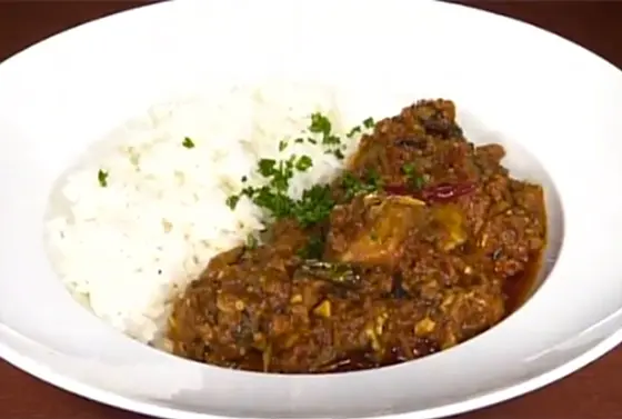 ゴロゴロチキンのスパイシーカレー　1400円