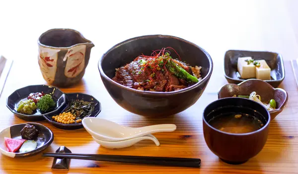 あか牛丼