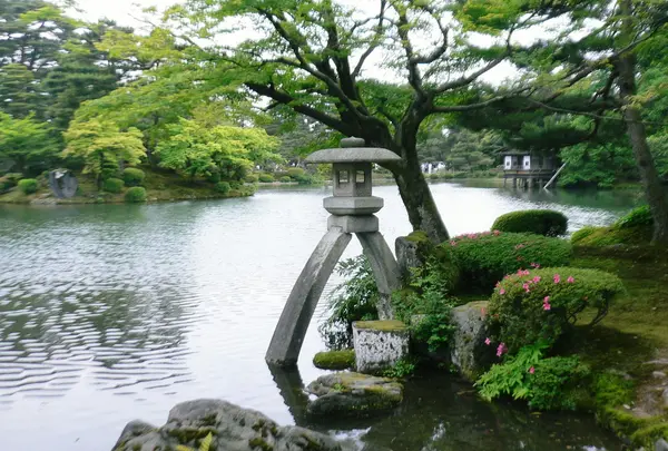 兼六園